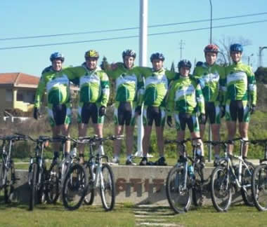 Ambisousa apoia equipa de BTT